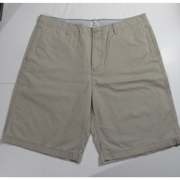 Gap Mens Y2K Relaxed Flat Front Khaki Shorts Dk Beige Size 40 NWOT - Picture 1 of 7
